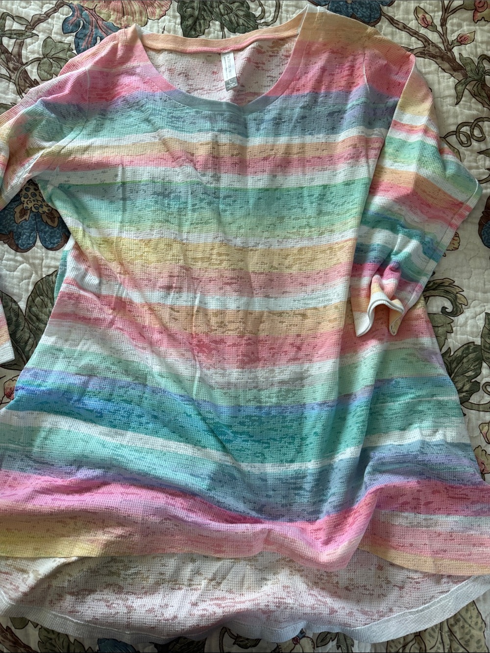 Lightweight Turquoise & Pink Patterned whimsy rose Crewneck Shirt